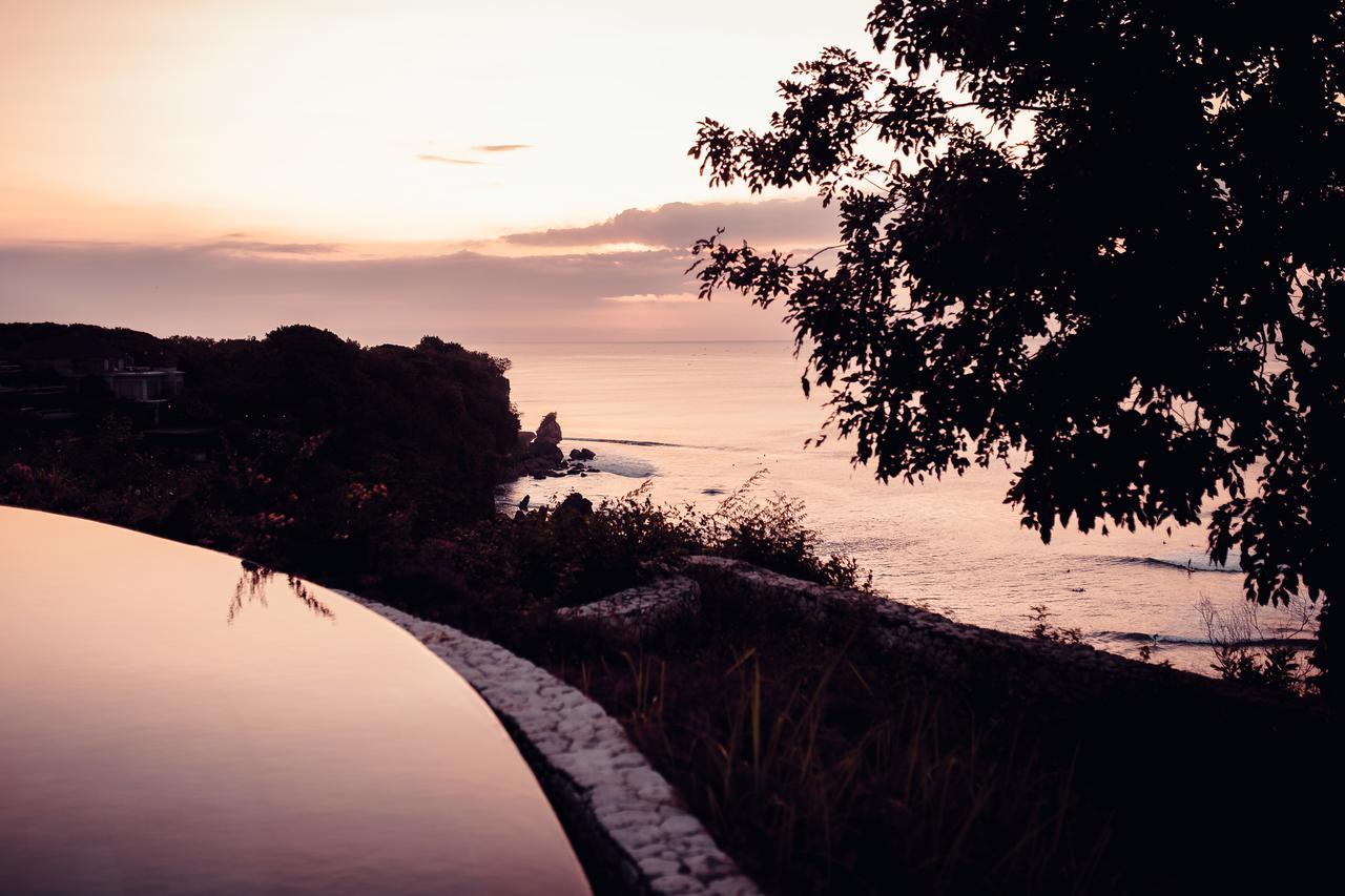 Suarga Padang Padang Hotel Uluwatu  Ngoại thất bức ảnh